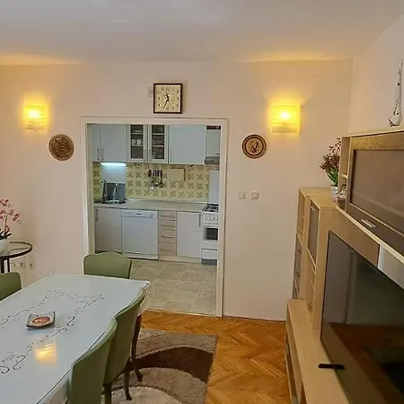 Sego Apartment *