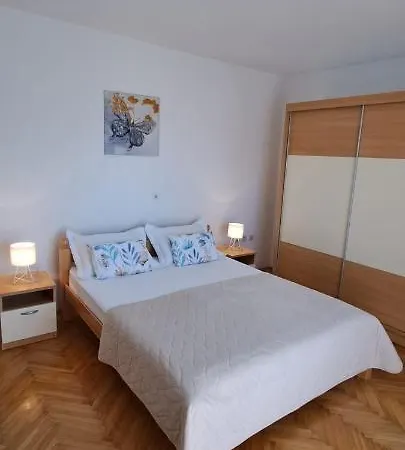 Apartment Sego *